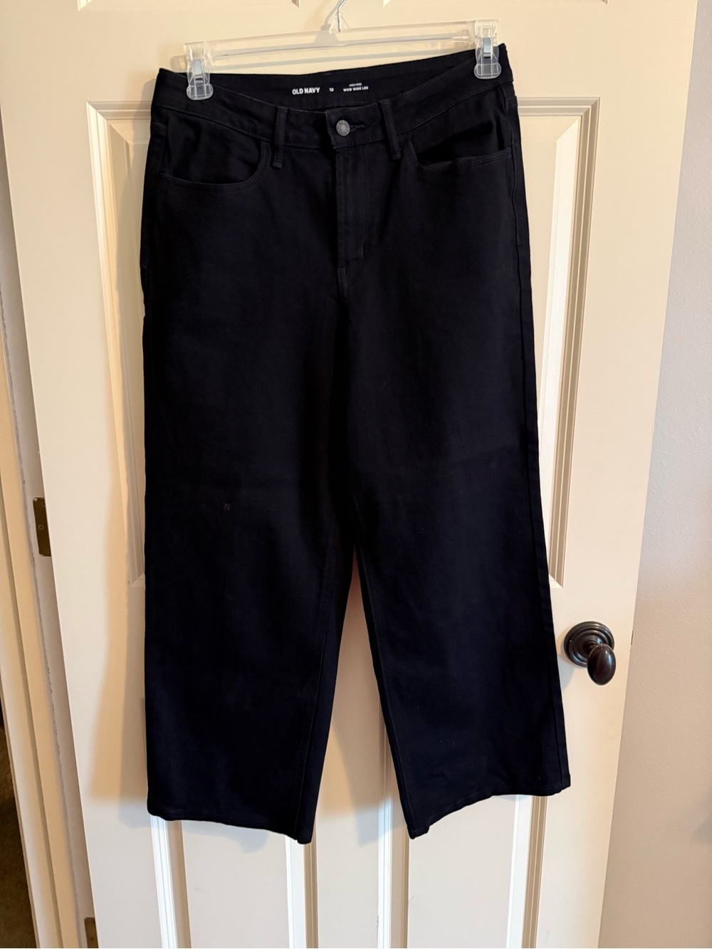 Old Navy Black Wide Leg WOW Jeans (100)